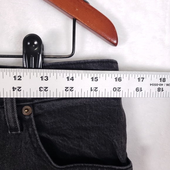 Abercrombie The 90s Straight Ultra High Rise Black Denim Jeans Women 31 Reg 12R - Picture 4 of 10